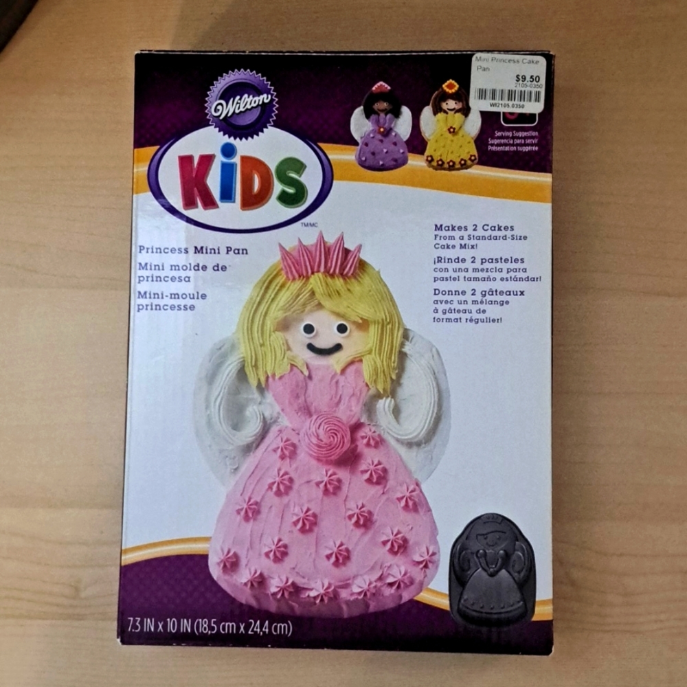 Wilton princess mini cake pan